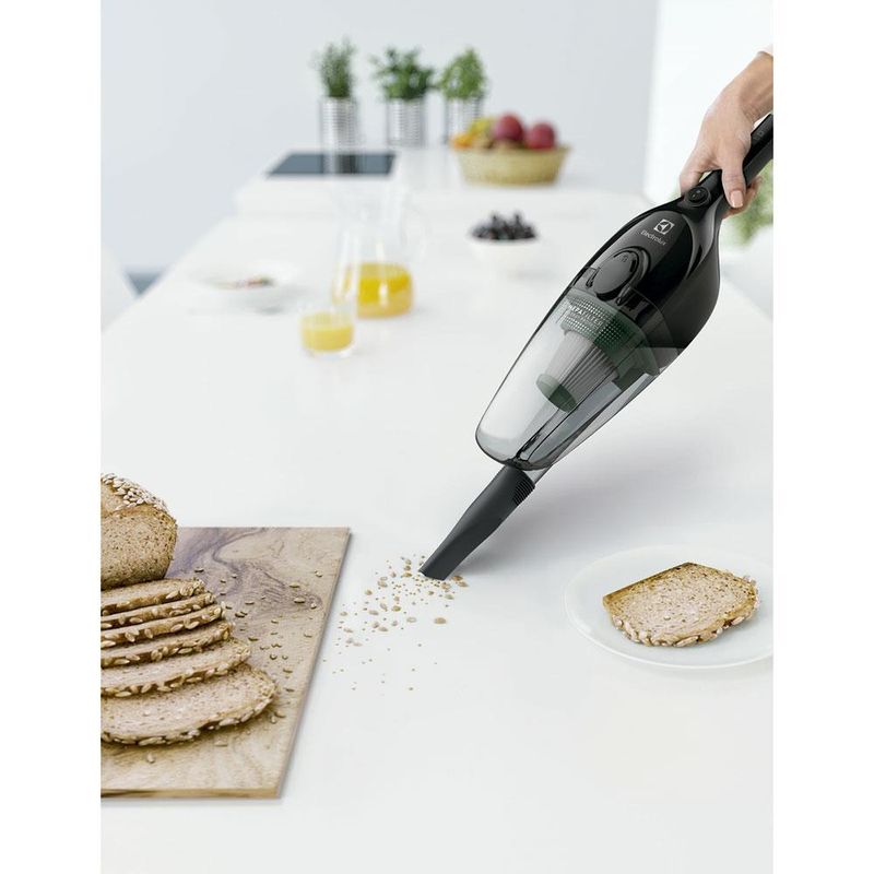 Aspirador-de-Po-Vertical-Electrolux-STK12-1000W-PowerSpeed-Electrolux-2-em-1-Filtro-HEPA-4